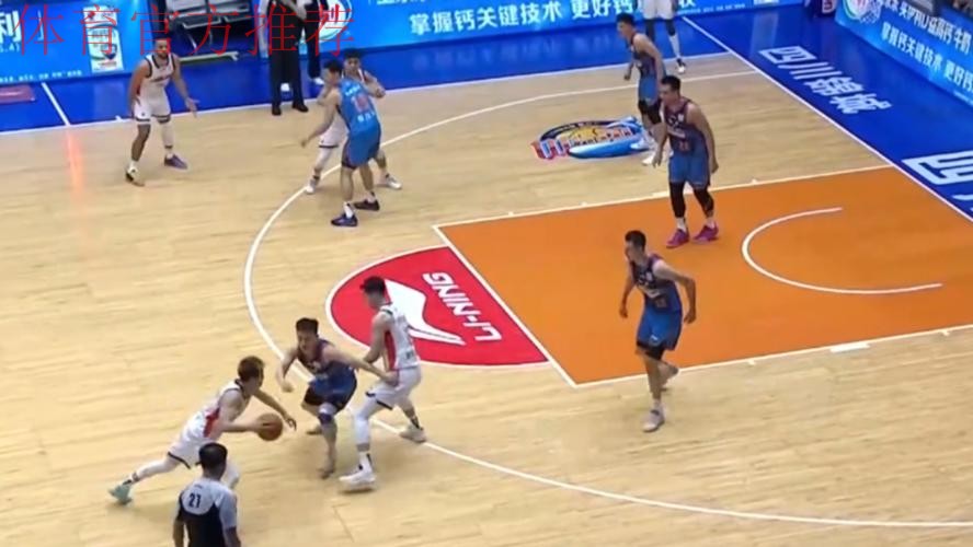 攻击乏力 四川丰谷酒业不敌广州朗肽海本 攻击乏力 四川丰谷酒业不敌广州朗肽海本